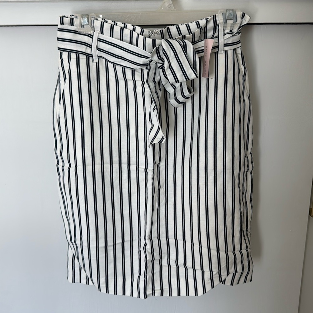 NWT Ann Taylor Factory Skirt